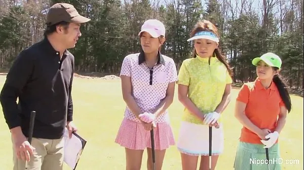 HD Asian teen girls plays golf nudemegametr