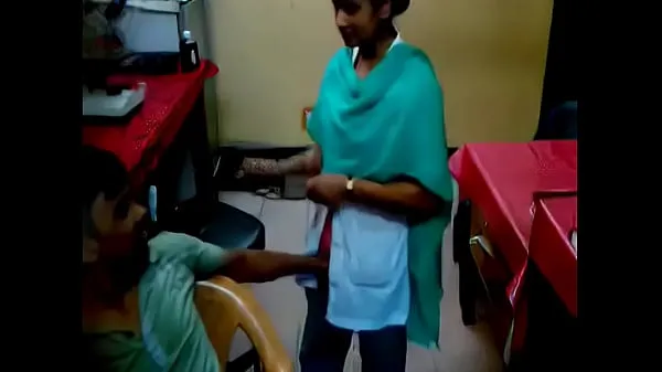 HD hospital technician fingered lady nurse tabung mega
