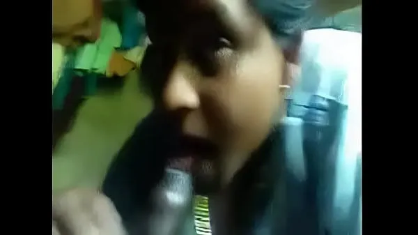 हद Tamil aunty enjoing with house owner मेगा तुबे