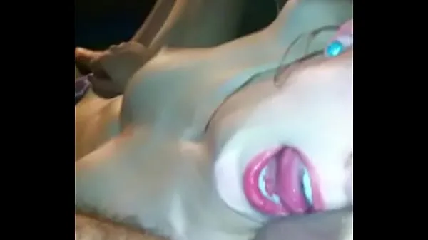 HD Amateur rubs clit and takes a load of cum ميجا تيوب
