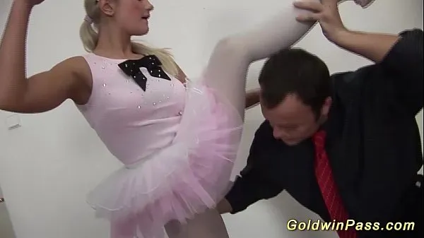 HD flexible ballerina gets fisted mega Tube