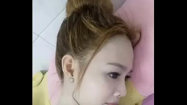 HD Vietnam Girl Shows Her Boob 2 mega cső