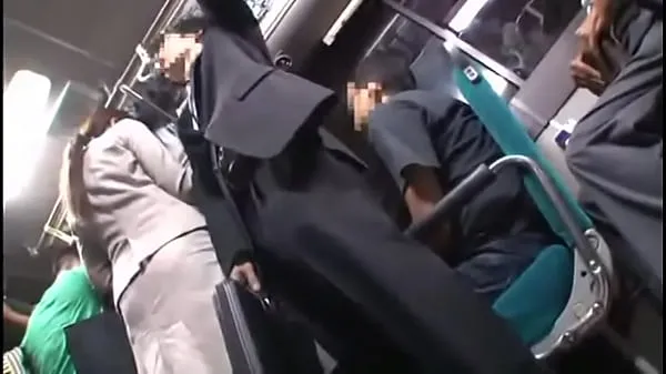 HD Asian student sex in bus мегатрубка