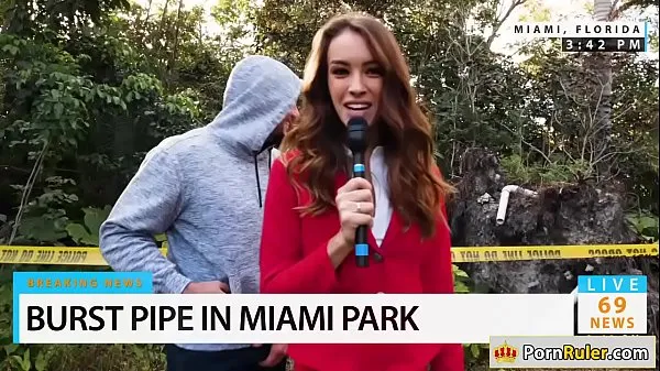 HD Hot news reporter sucks bystanders dick mega Tube