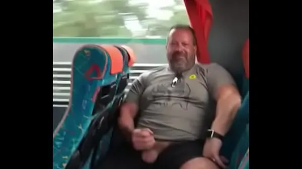 HD FATTY SHOWING THE DICK ON THE BUS mega Tube