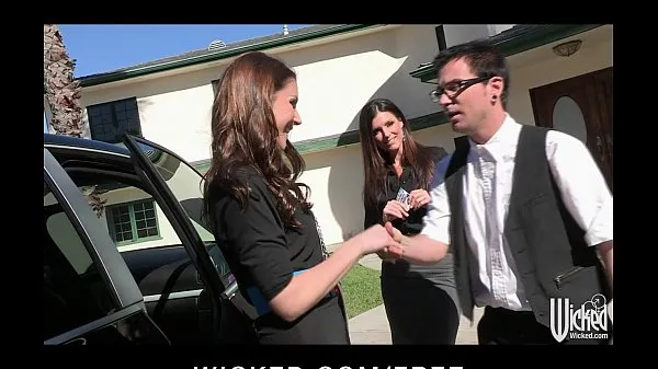 HD Pair of sisters bribe their car salesman into a threesomemegametr