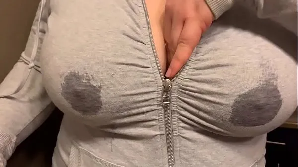 HD BIG WET TITS TIED AND TUGGED ميجا تيوب