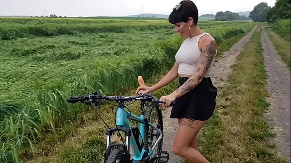 HD Premiere! Bicycle fucked in public horny mega Tube