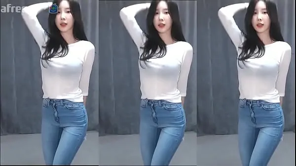 HD Korean girls dance innocently sexy dance tabung mega