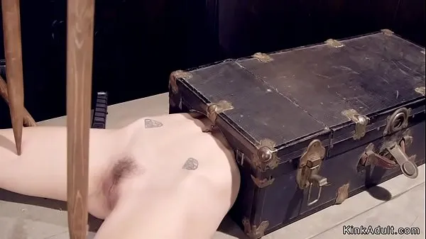 HD Blonde slave laid in suitcase with upper body gets pussy vibrated เมกะทูป