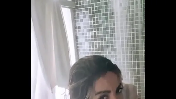 HD Anitta leaks breasts while taking a shower เมกะทูป