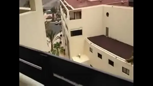 HD Greek fuck in balcony tabung mega