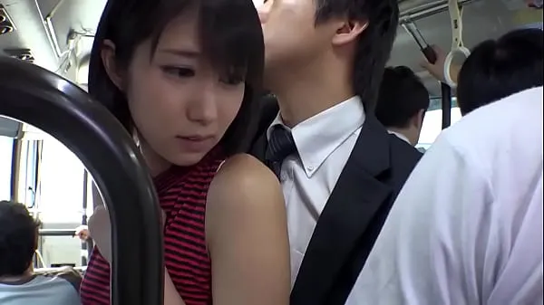 HD Sexy japanese chick in miniskirt gets fucked in a public bus ống lớn