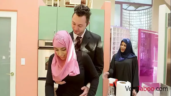 HD I Always Wanted To Fuck My StepDaughter While She Wore A Hijab เมกะทูป