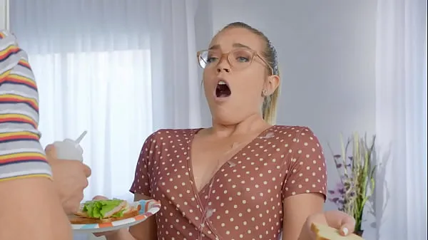 HD She Likes Her Cock In The Kitchen / Brazzers scene from mega Tube