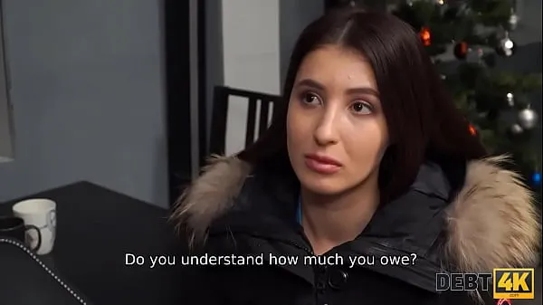 HD DEBT4k. Girl owes money and she is fucked after the debt collector finds her میگا ٹیوب