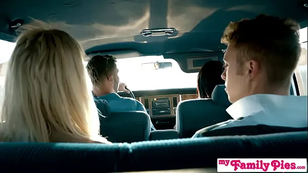 HD Hot Blonde Chloe Couture Fucks Step Bro In Back Seat On Family Vacation mega Tube