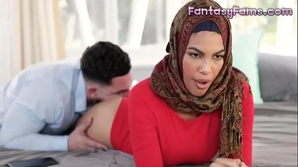 HD Fucking Muslim Converted Stepsister With Her Hijab On - Maya Farrell, Peter Green - Family Strokes mega cső