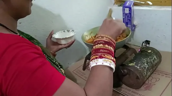 हद Early In Morning Fucking My Maid In kitchen When She Preparing Chicken For Me And Family मेगा तुबे