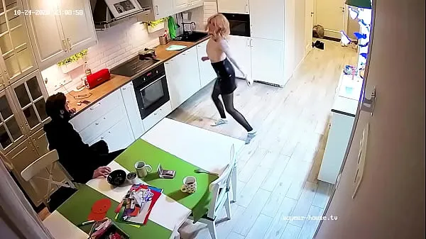 HD Dancing Girl Gets Blow & Fuck at Kitchen mega Tube