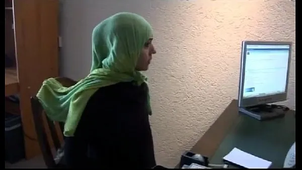 HD Moroccan slut Jamila tried lesbian sex with dutch girl(Arabic subtitle Tiub mega