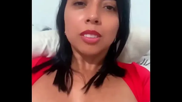 HD My stepsister masturbates every day until her pussy is full of cum, she is a bitch with a very big ass mega trubica