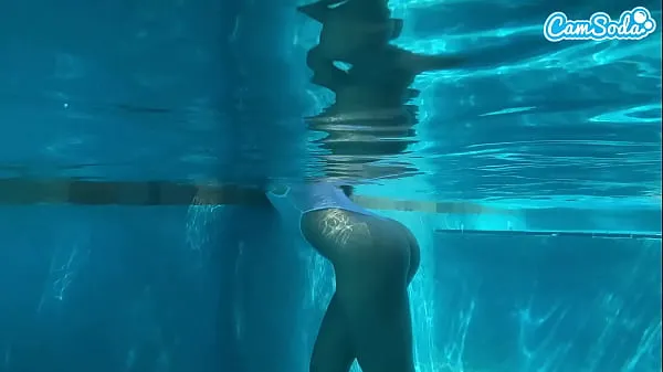 HD Underwater Sex Amateur Teen Crushed By BBC Big Black Dick mega Tube