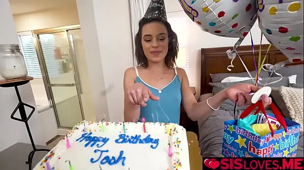 HD Joshua Lewis celebrates birthday with Aria Valencia's delicious pussy ống lớn