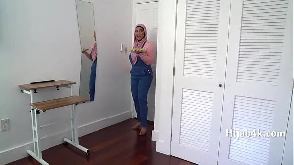 HD Corrupting My Chubby Hijab Wearing StepNiece megaputki