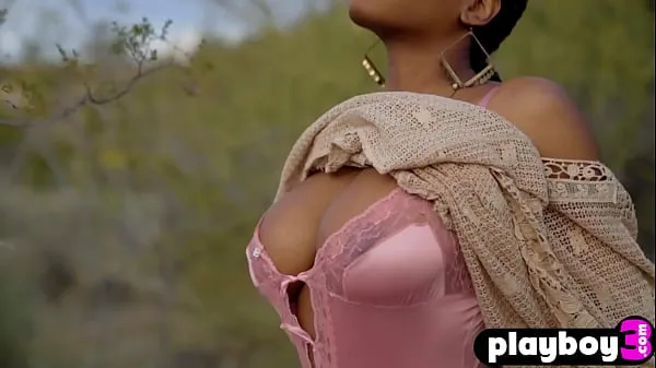 HD Big tits ebony teen model Nyla posing outdoor and babe exposed her stunning body megabuis