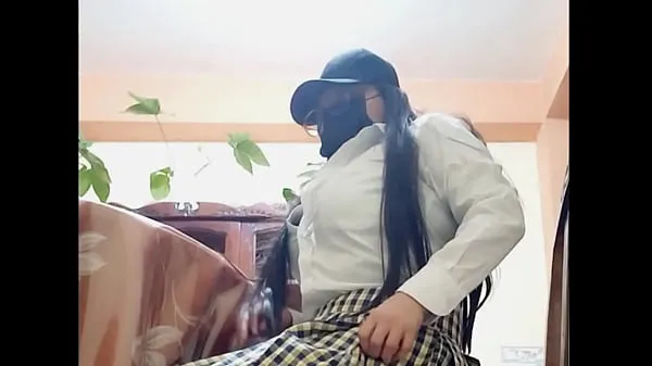 HD BAD STUDENT AND HER EXTRA HOMEWORK!! STUDENT DOES HOMEWORK IN THE ROOM, GETS BORED AND THEN STARTS TO TOUCH VERY DIRTY. STUDENT PORN 메가 튜브