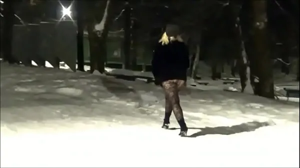 HD New Year's Eve night walk in nylon tights without a skirt mega Tube