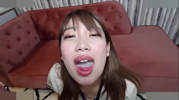HD Big breasted married woman, Japanese beauty. She gives a blowjob and cums in her mouth and drinks the cum. Uncensored mega trubica