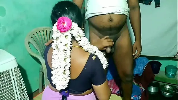 HD Video of having sex with an Indian aunty in a house in a village garden megabuis